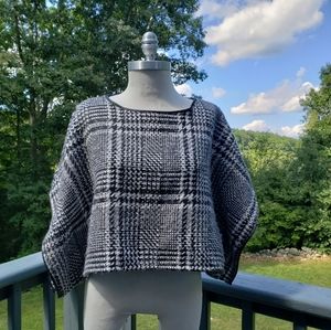 Free People Houndstooth Cape Shawl One Size